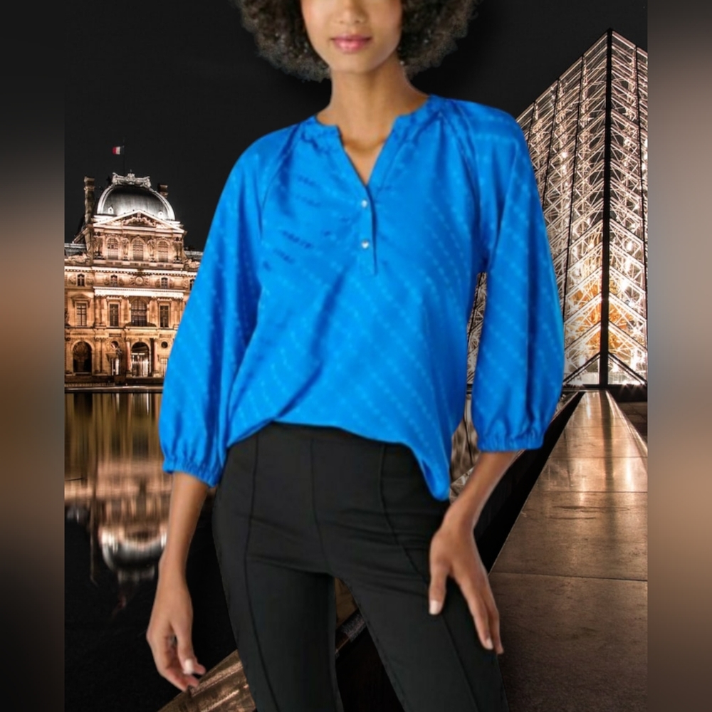 Karl Lagerfeld Paris Jacquard Sunglasses Blouse. SIZE S. NWT